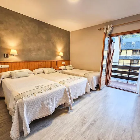 Casa Morlans 3000 Hotel 2*