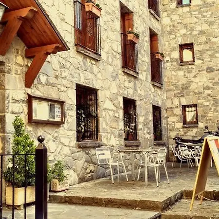 Hotel Casa Morlans 3000 2*